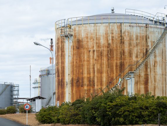 Preventing Cracking and Leaks: Modern Approaches to Storage Tank Base Construction 